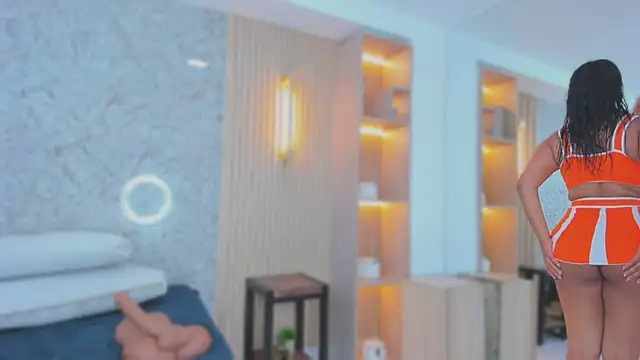 Snapshot of ximena_case chatting on October 2025 12:17:02 PM ximena case online show from October 2025 12:17:02 PM