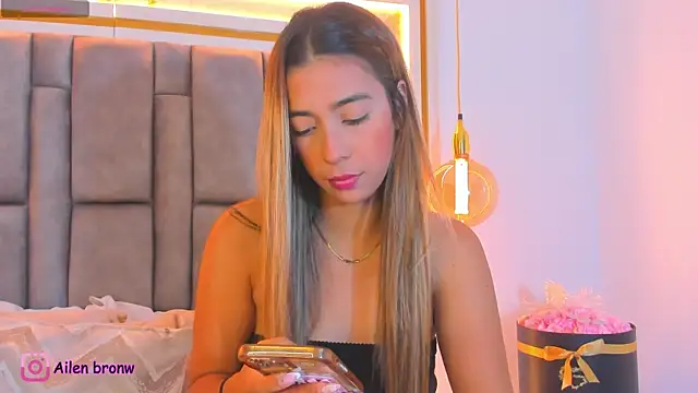 elianabrown online show from October 2025 08:54:02 PM