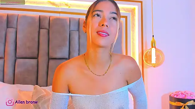 elianabrown online show from October 2025 09:58:02 PM