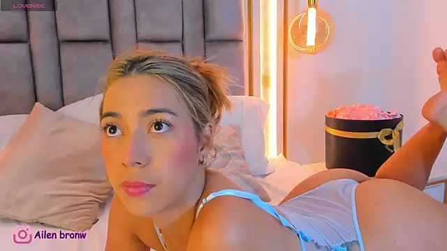 elianabrown online show from March 2026 12:35:02 AM