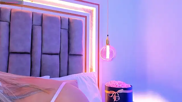 elianabrown online show from February 2026 12:10:02 AM