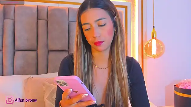 elianabrown online show from November 2025 11:27:01 PM