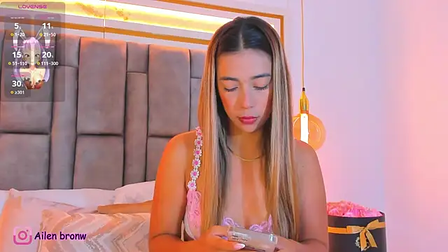 elianabrown online show from September 2025 08:46:02 PM