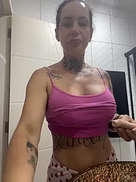 YasmimBrasil online show from November 2025 07:56:01 AM