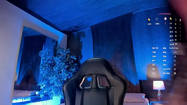 Taylor-Jonnees online show from April 2026 04:57:02 PM