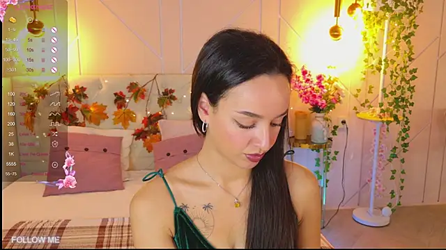 Lolly Neal online show from November 2025 05:01:02 AM