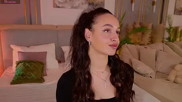 Lolly Neal online show from March 2026 04:02:02 PM