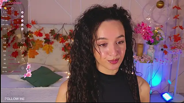 Lolly Neal online show from November 2025 04:56:01 AM