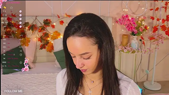 Lolly Neal online show from November 2025 04:45:01 AM