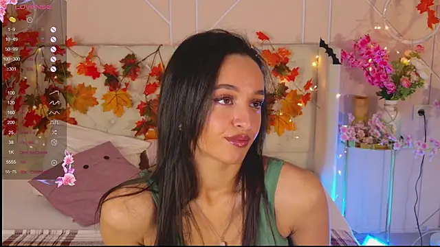 Lolly Neal online show from November 2025 05:01:01 AM