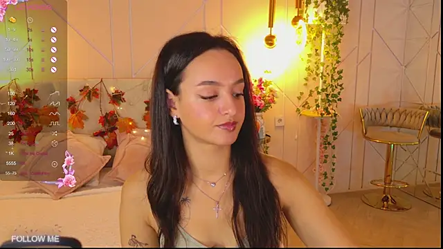 Lolly Neal online show from October 2025 04:55:02 AM