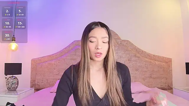 Victoria Adams14 online show from September 2025 04:18:01 AM