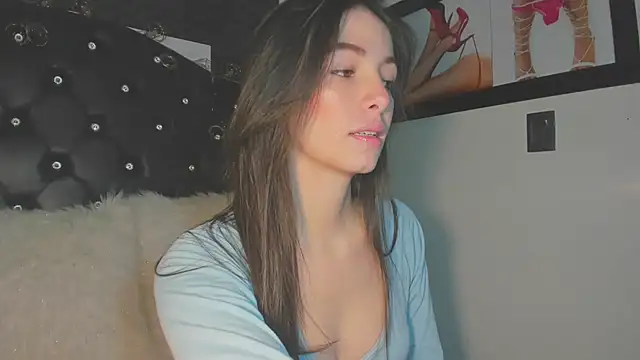 diana queen  online show from February 2026 11:28:02 PM