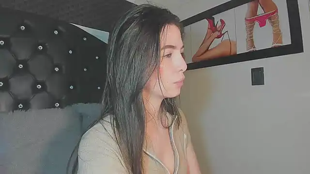 diana queen  online show from April 2026 03:41:01 AM