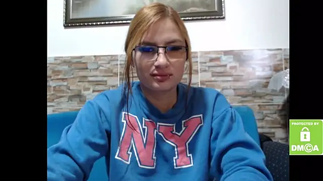 Snapshot of alice_trinity chatting on September 2025 05:01:02 PM alice trinity online show from September 2025 05:01:02 PM