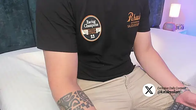 Snapshot of kataleyandliam chatting on February 2025 07:36:01 PM kataleyandliam online show from February 2025 07:36:01 PM