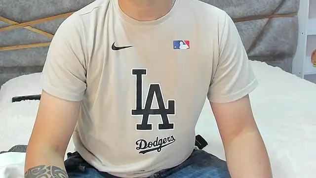 Snapshot of kataleyandliam chatting on September 2025 03:34:02 PM kataleyandliam online show from September 2025 03:34:02 PM