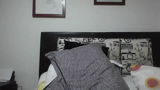 Snapshot of Estebitan_vm chatting on February 2026 04:09:02 AM Estebitan vm online show from February 2026 04:09:02 AM