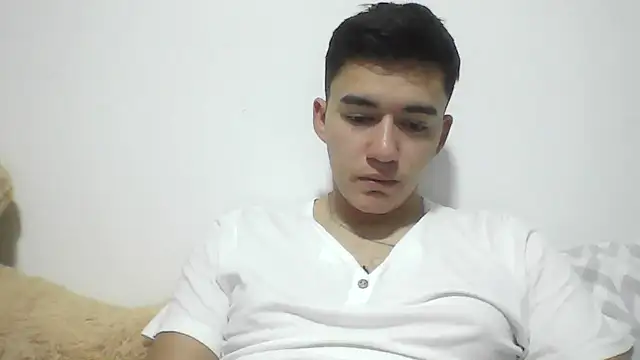 Estebitan vm online show from November 2025 05:00:01 AM