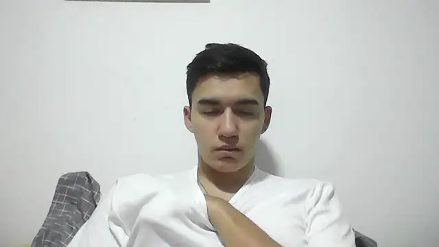 Estebitan vm online show from November 2025 06:02:02 AM