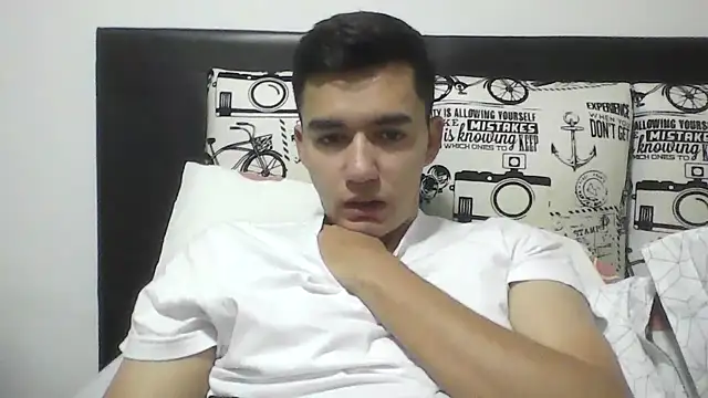 Snapshot of Estebitan_vm chatting on February 2026 04:55:01 AM Estebitan vm online show from February 2026 04:55:01 AM