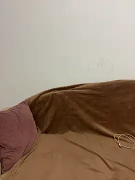 yzabell18 online show from October 2025 07:15:02 PM