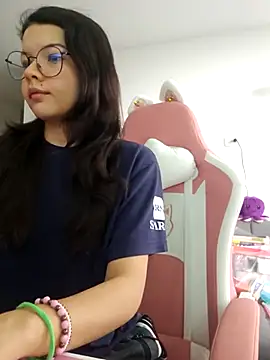 azumiichan online show from March 2026 09:54:01 PM