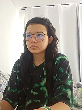 azumiichan online show from March 2026 03:04:01 PM