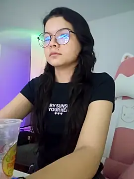 azumiichan online show from October 2025 12:09:01 AM