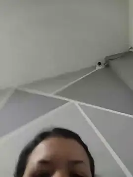 azumiichan online show from December 2024 01:57:01 AM