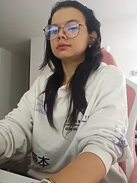 azumiichan online show from May 2026 12:54:01 PM