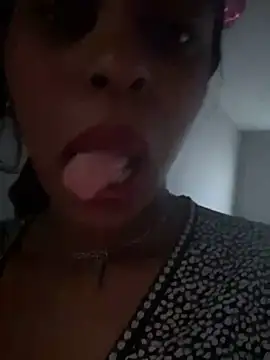 Snapshot of CamGirlLeanna chatting on February 2025 11:04:01 PM CamGirlLeanna online show from February 2025 11:04:01 PM