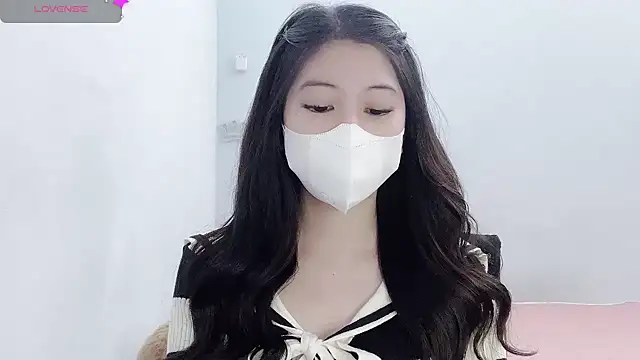 tanhxiu online show from November 2025 01:38:01 PM