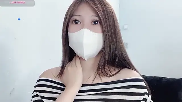 tanhxiu online show from April 2026 11:38:02 AM