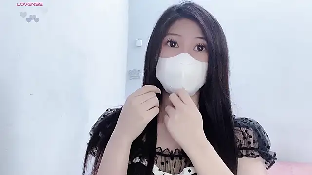 tanhxiu online show from February 2026 06:04:02 PM