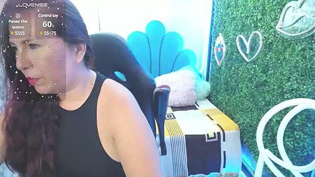 evelyn mature19 online show from March 2025 07:10:02 PM