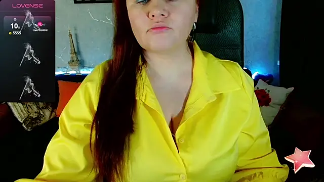 Snapshot of Nikki_March chatting on November 2025 10:05:02 AM Nikki March online show from November 2025 10:05:02 AM