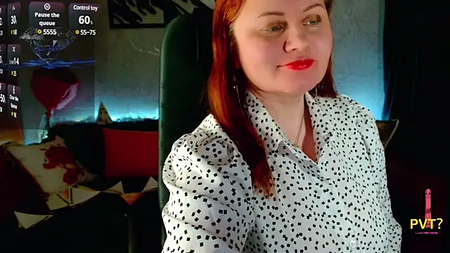 Nikki March online show from March 2025 03:49:01 PM