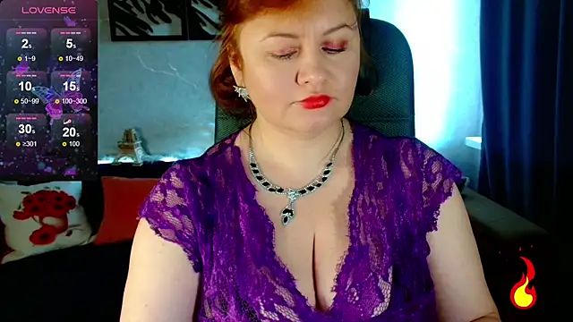 Nikki March online show from September 2025 08:38:01 AM