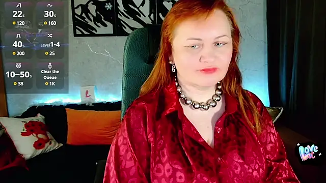 Nikki March online show from February 2025 02:26:01 PM