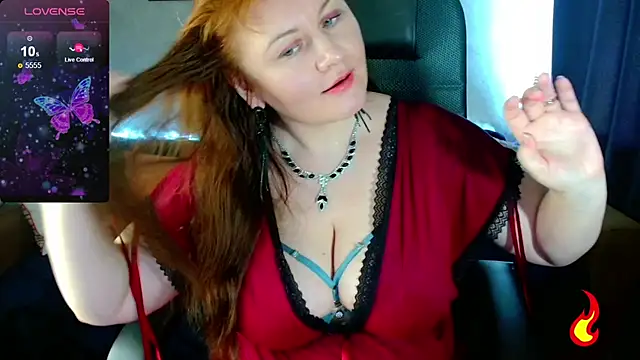 Nikki March online show from October 2025 10:50:01 AM