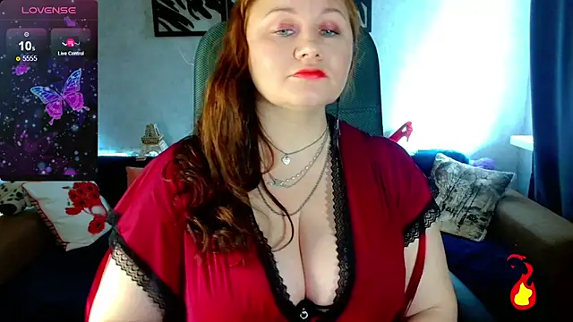 Nikki March online show from October 2025 09:10:02 AM