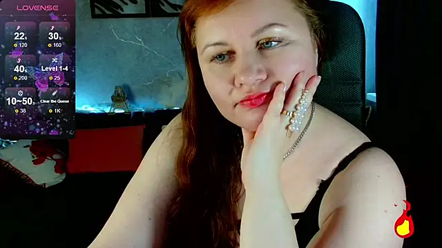 Nikki March online show from September 2025 12:56:02 PM