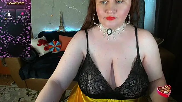 Nikki March online show from February 2026 12:04:02 PM