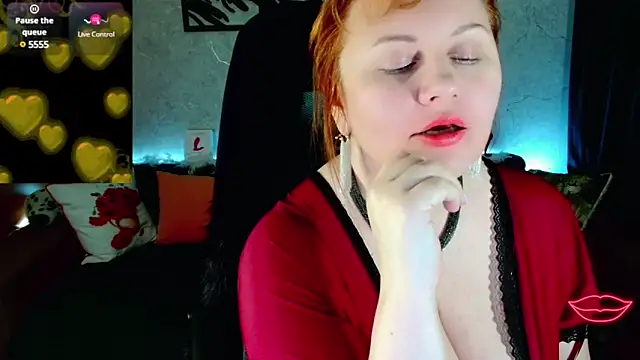Nikki March online show from March 2025 03:47:02 PM