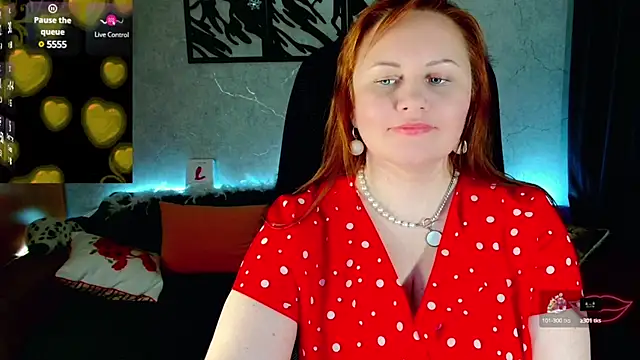 Nikki March online show from March 2025 07:27:02 PM
