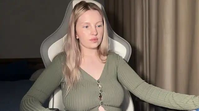 x ivy x online show from November 2025 03:17:01 PM