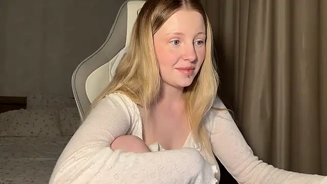 Snapshot of x_ivy_x chatting on October 2025 05:03:02 PM x ivy x online show from October 2025 05:03:02 PM