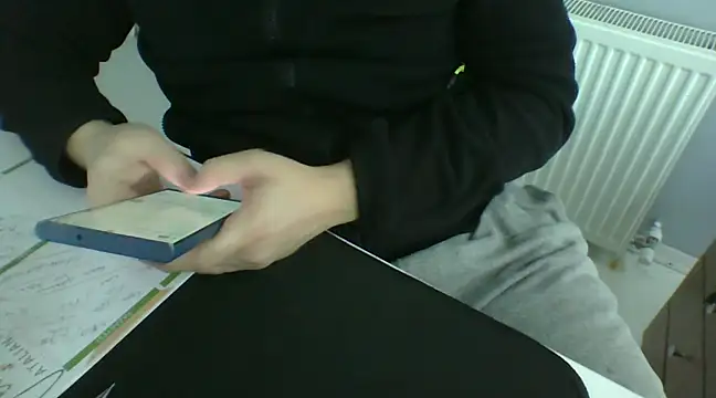 Snapshot of Koraymoray15 chatting on February 2025 12:54:01 PM Koraymoray15 online show from February 2025 12:54:01 PM