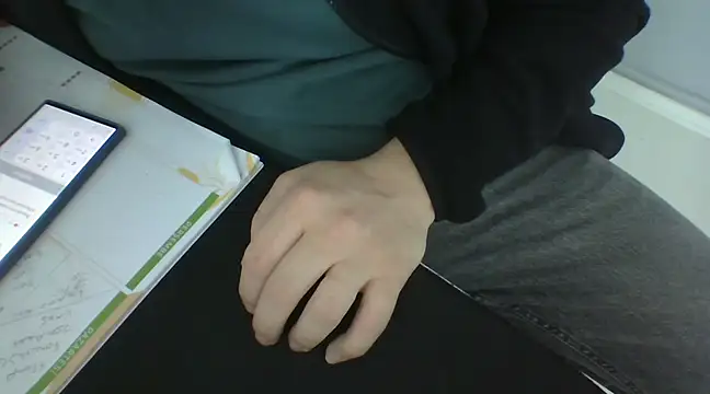 Snapshot of Koraymoray15 chatting on February 2025 07:58:02 AM Koraymoray15 online show from February 2025 07:58:02 AM